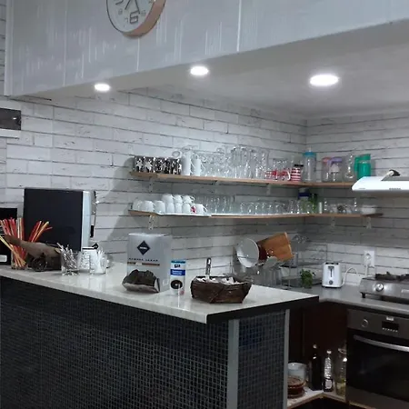 Guest Simona * Opanets