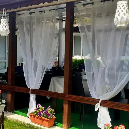 Guest Simona Guest house *